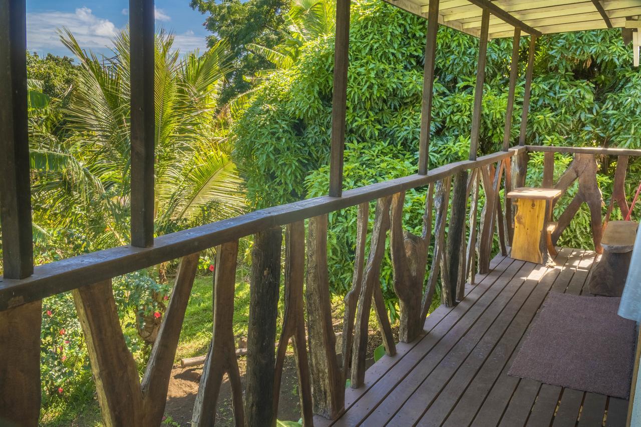 Cabanas Vaimihi Hanga Roa Exterior photo