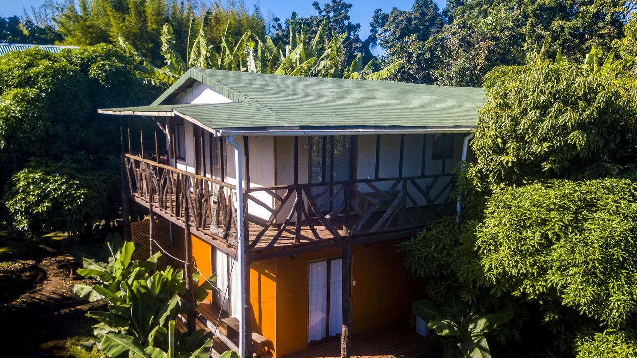 Cabanas Vaimihi Hanga Roa Exterior photo