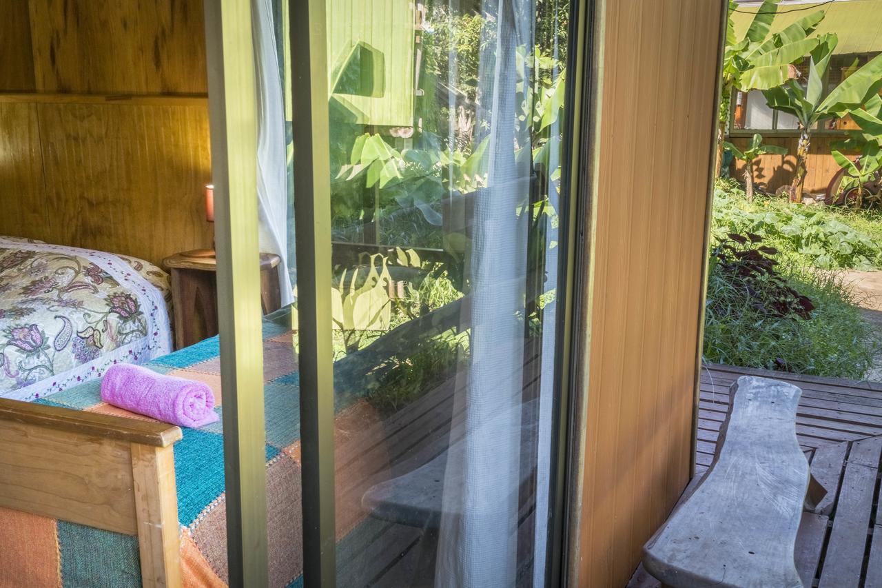 Cabanas Vaimihi Hanga Roa Exterior photo